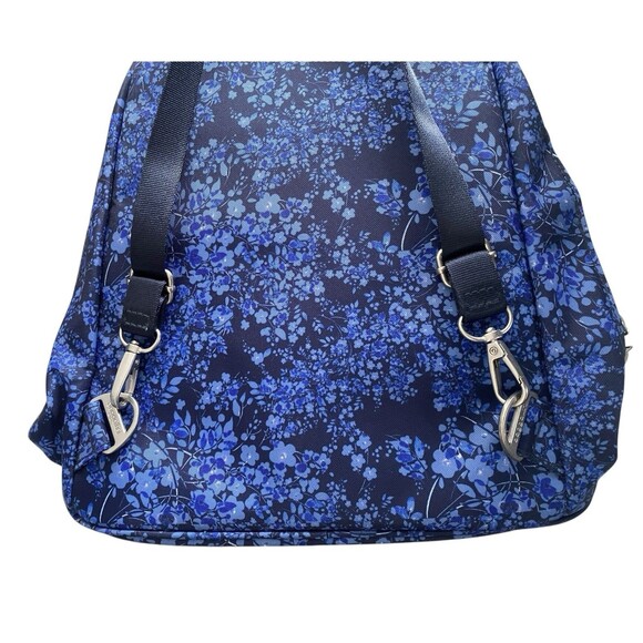 BAGGALLINI Naples Convertible Backpack - Picture 9 of 10